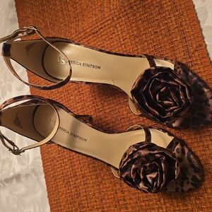 JESSICA SIMPSON WOMEN'S DRESSY LEOPARD PRINT STRAPPY HIGH HEELS SHOES SIZE 6